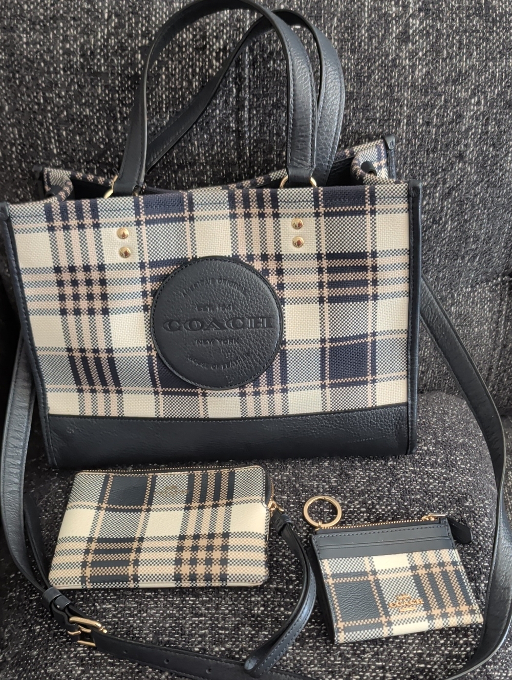 SET*** Coach Plaid 3-Piece Matching Set – Tote, Wristlet & Card Case